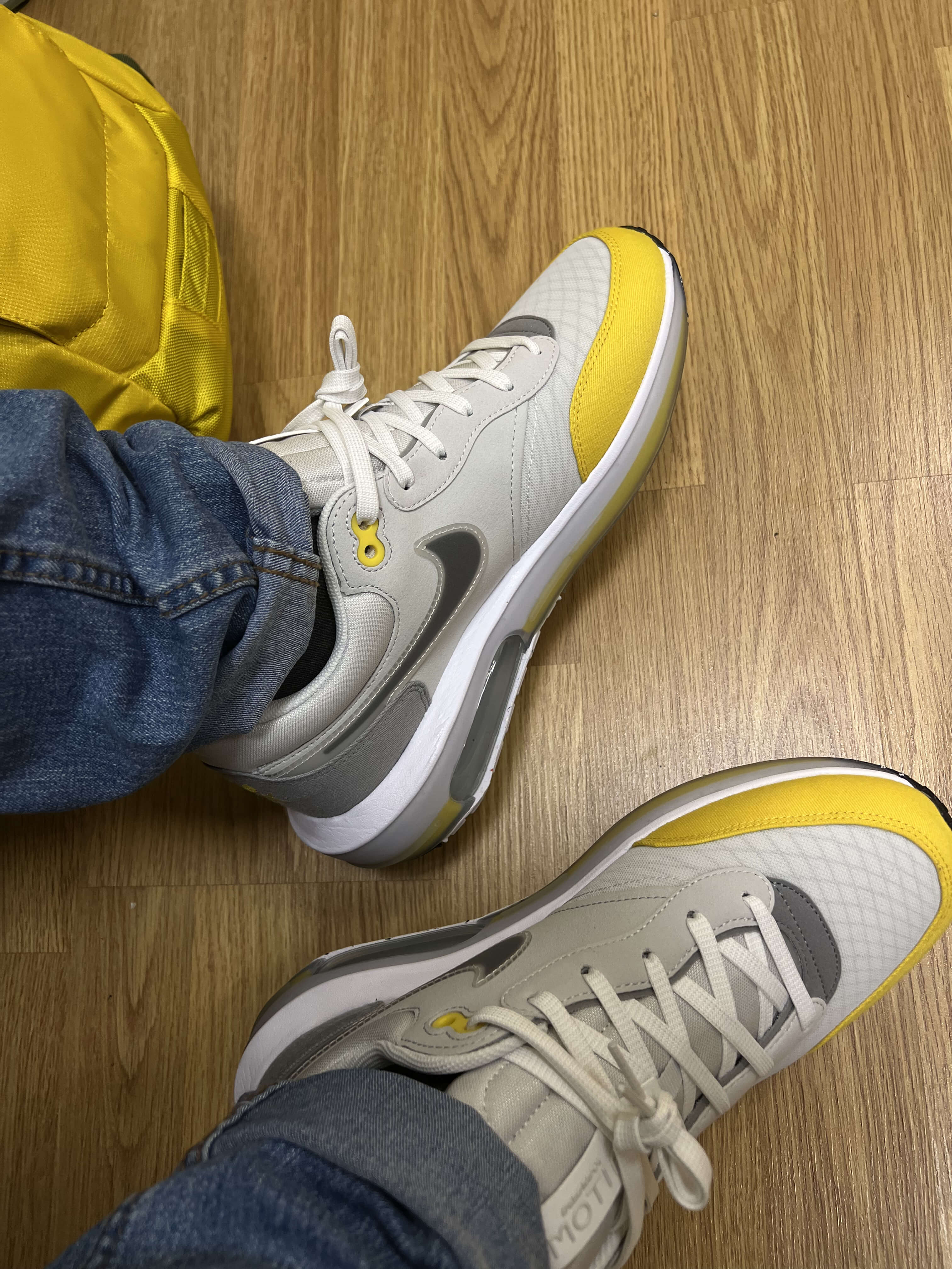 Кросівки чоловічі NIKE AIR MAX MOTIF DD3697-001 - фото 5