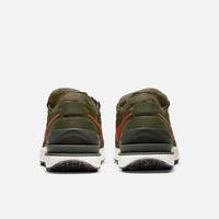Чоловічі кросівки Nike Waffle One NN DC8890-200 - фото 4