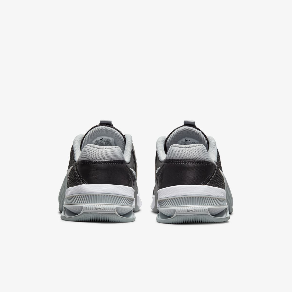 Чоловічі кросівки Nike METCON 7 CZ8281-010 - фото 4