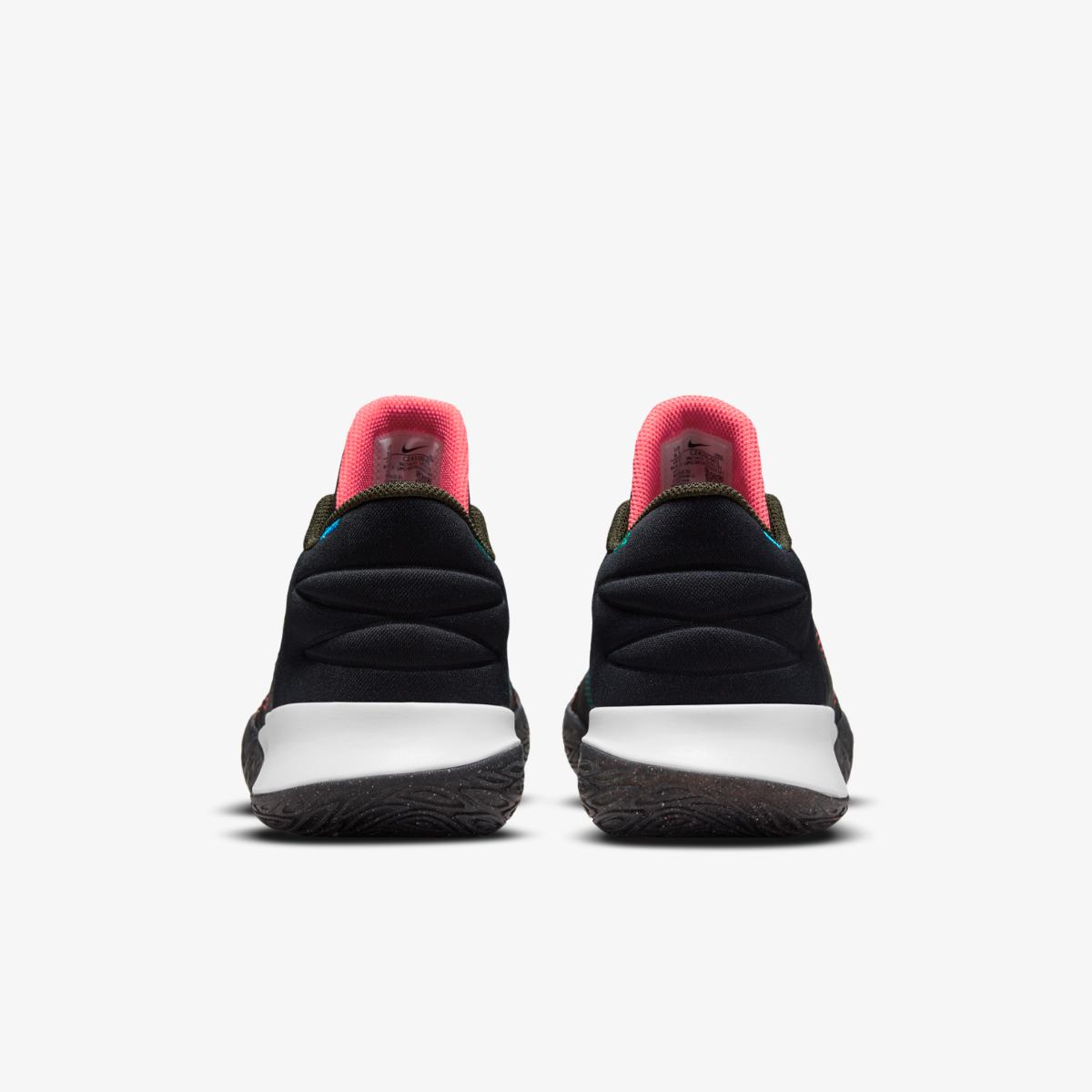 Чоловічі кросівки Nike KYRIE FLYTRAP V CZ4100-001 - фото 4