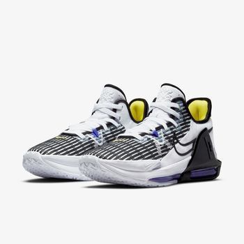 Фото Чоловічі кросівки Nike LEBRON WITNESS VI CZ4052-100