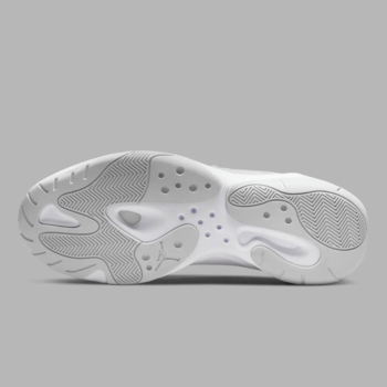 Фото Чоловічі кросівки Nike AIR JORDAN 11 CMFT LOW CW0784-101