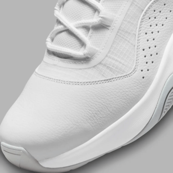 Фото Чоловічі кросівки Nike AIR JORDAN 11 CMFT LOW CW0784-101