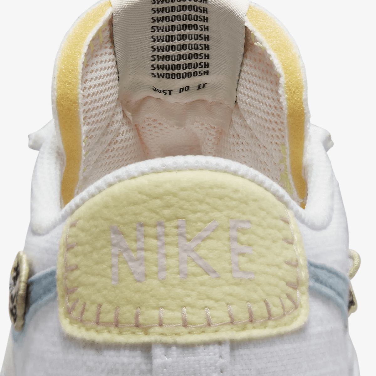 Жіночі кросівки Nike W BLAZER LOW PLATFORM SE NN DJ6376-100 - фото 8