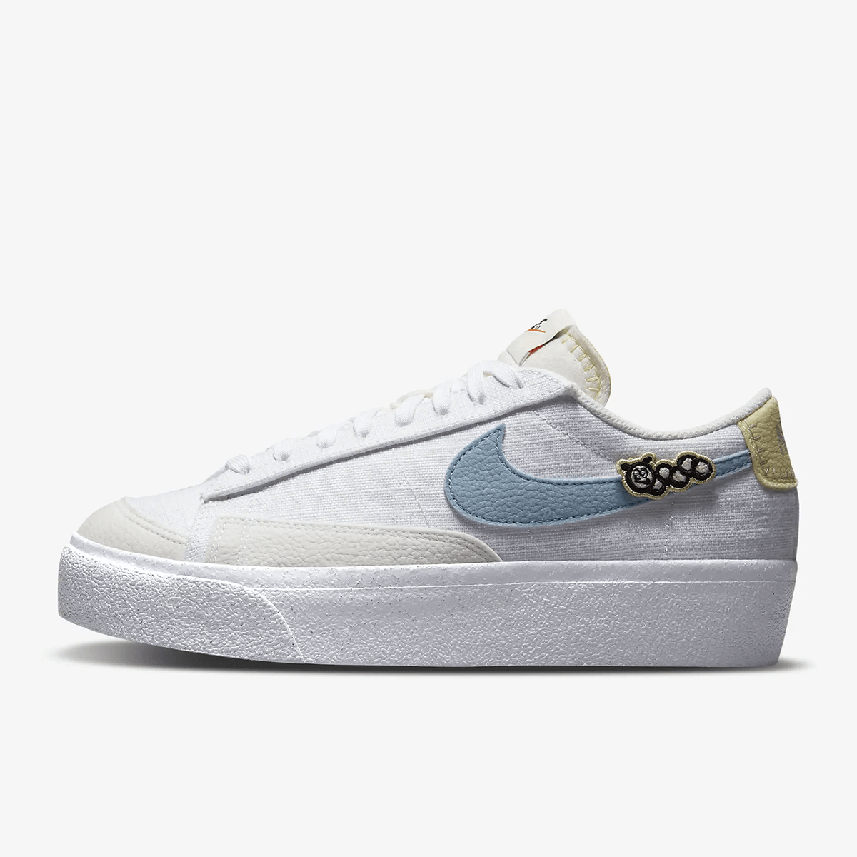 Жіночі кросівки Nike W BLAZER LOW PLATFORM SE NN DJ6376-100 - фото 3