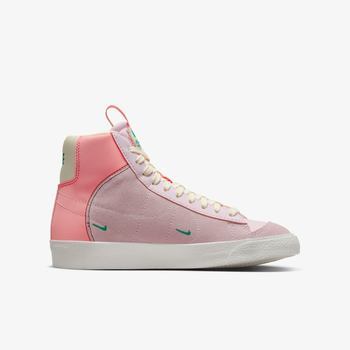 Фото Дитячі кросівки Nike BLAZER MID 77 SE D (GS) DQ0369-600
