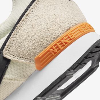 Фото Кросівки жіночі Nike Venture Runner CK2948-107