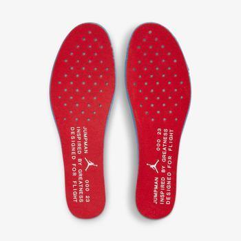 Фото Кросівки жіночі Nike WMNS JORDAN MA2 CW5992-106