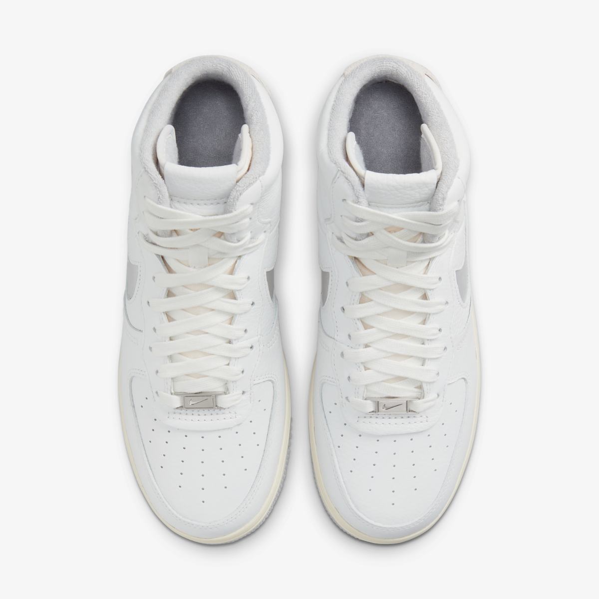 Жіночі кросівки Nike W AF1 SCULPT DC3590-101 - фото 6