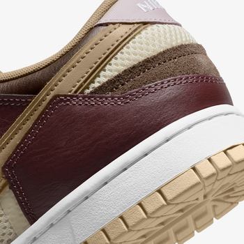 Фото Чоловічі кросівки Nike Dunk Scrap DH7450-100