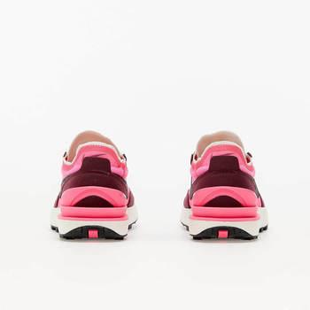 Фото Жіночі кросівки Nike WMNS Waffle One DQ0855-600