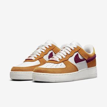 Фото Кросівки жіночі Nike Air Force 1 Lxx (DQ0858-100)