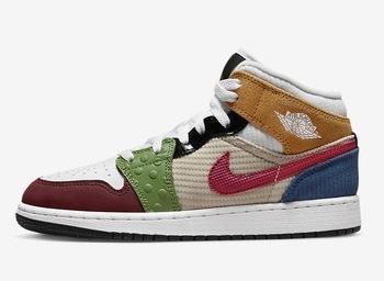 Фото Кросівки жіночі Nike Jordan Air 1 Mid Se (Gs) (DR6957-100)