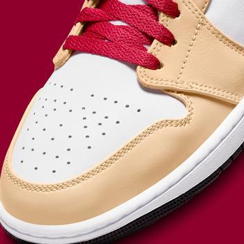Фото Кросівки чоловічі Nike Jordan Jordan 1 Mid (554724-201)